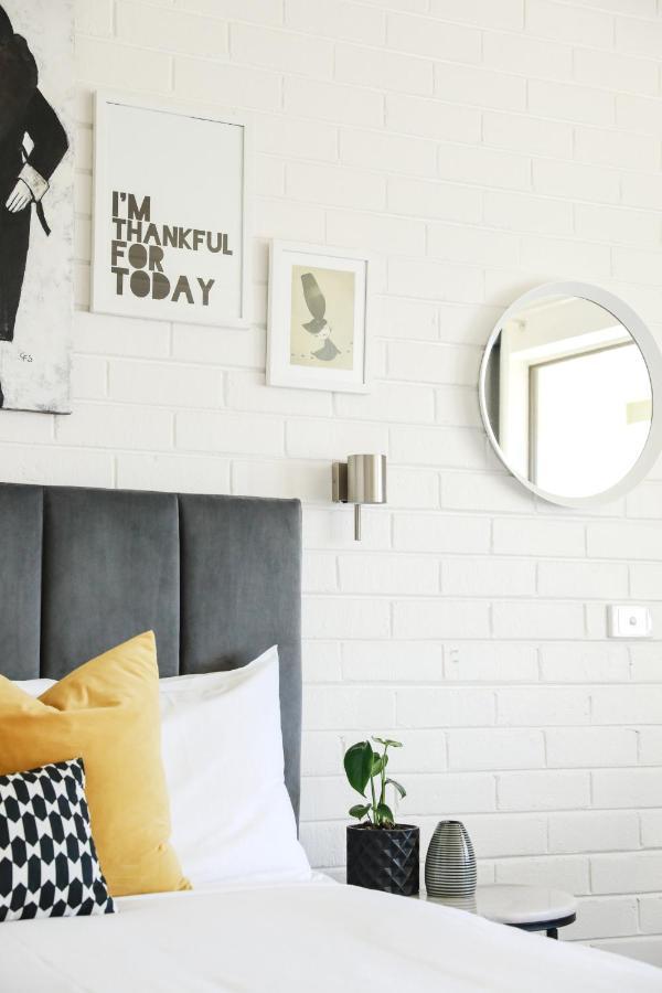 Harriet House Tumut Motel ภายนอก รูปภาพ