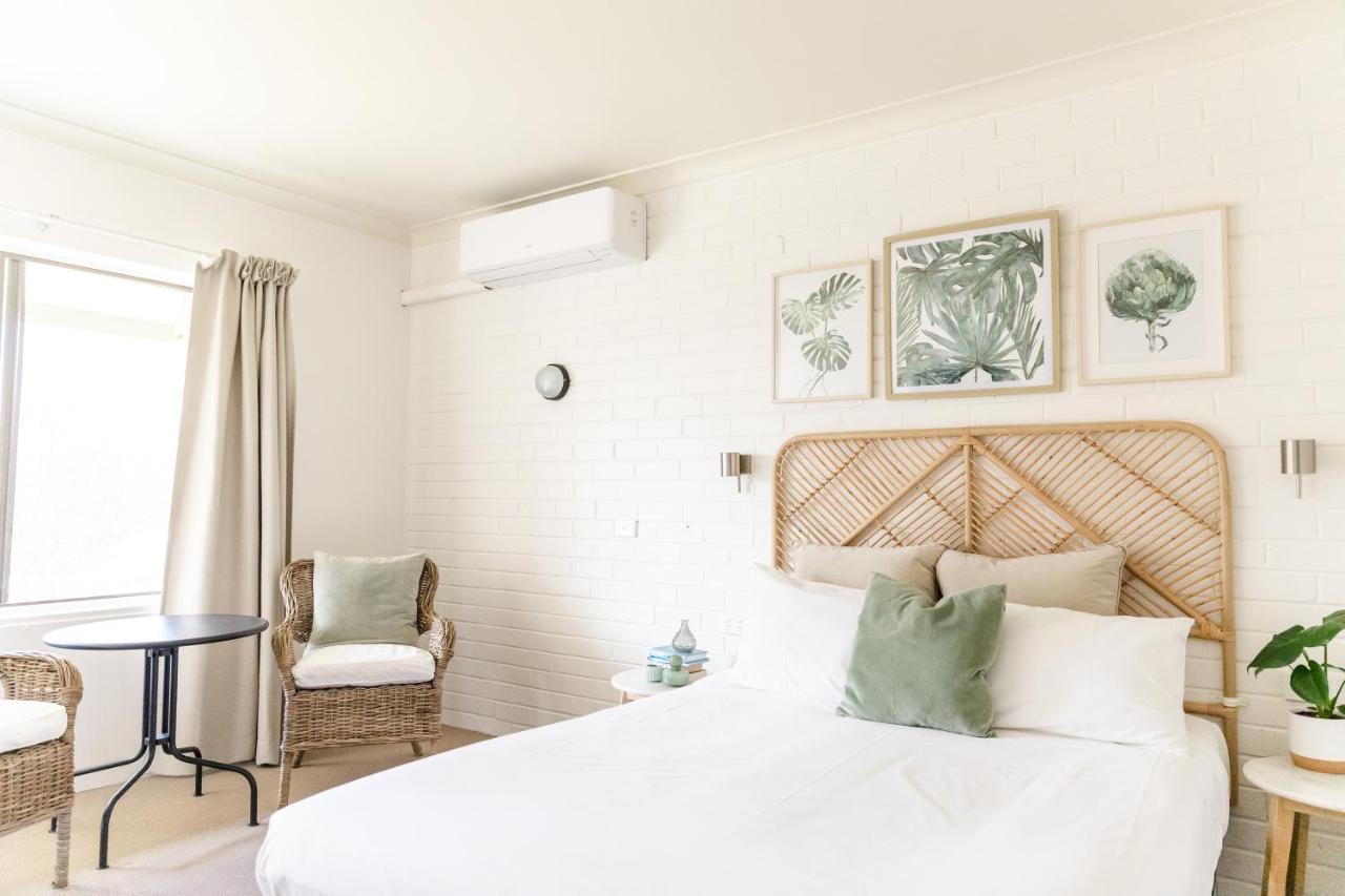 Harriet House Tumut Motel ภายนอก รูปภาพ